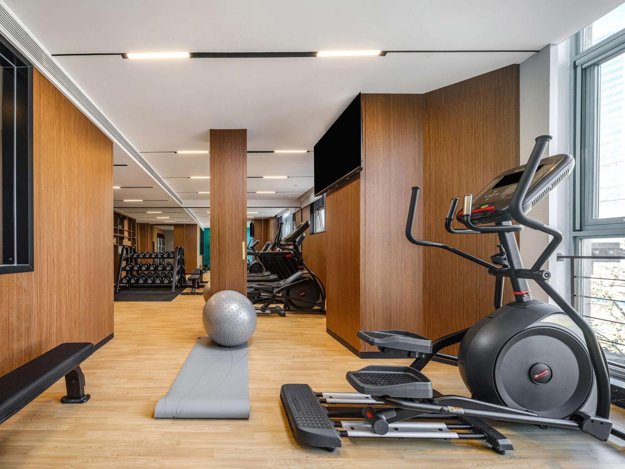 Hilton Garden Inn Beijing Guomao Eksteriør billede