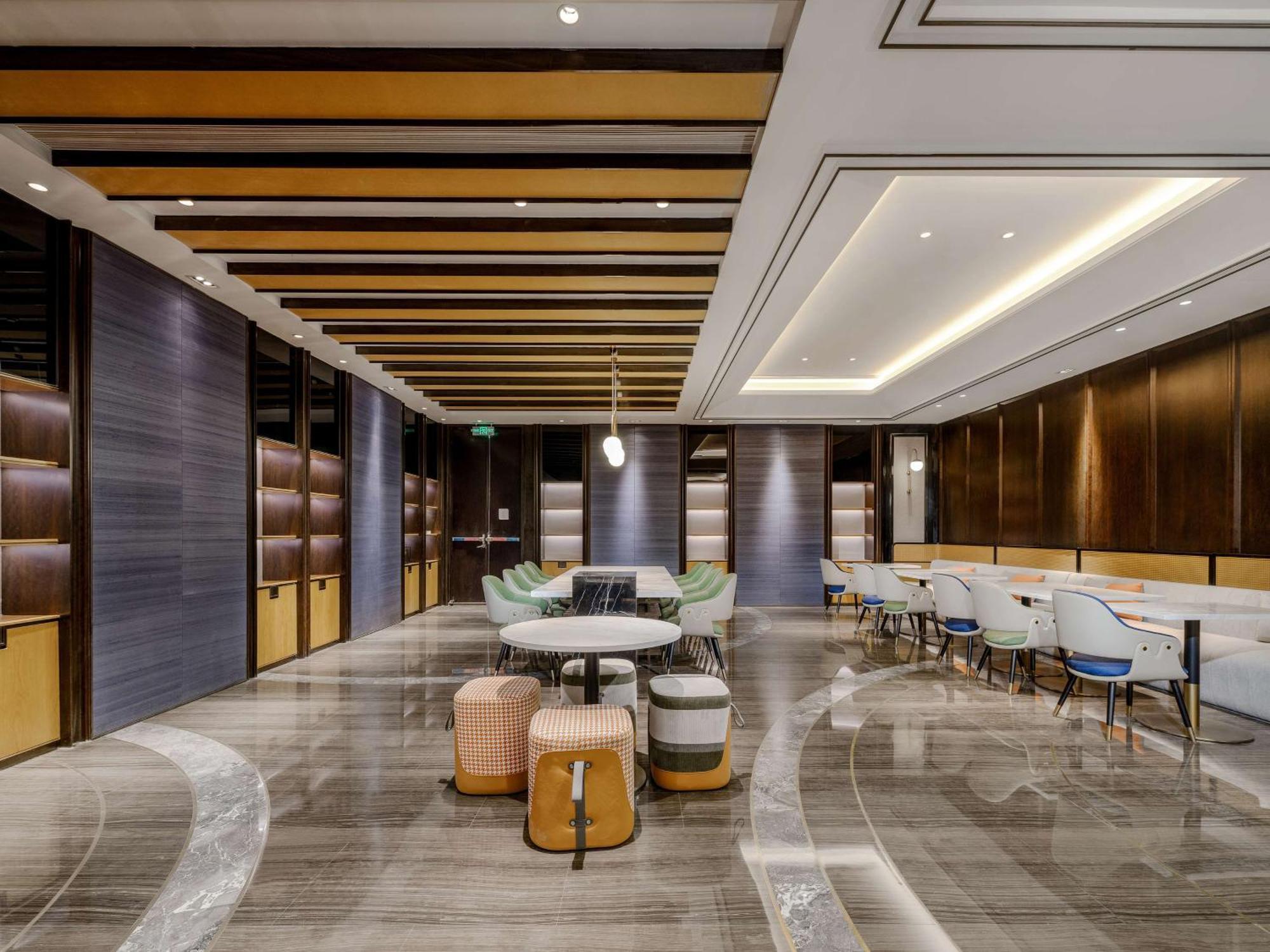 Hilton Garden Inn Beijing Guomao Eksteriør billede